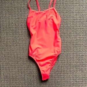 Bright pink fixed back jolyn